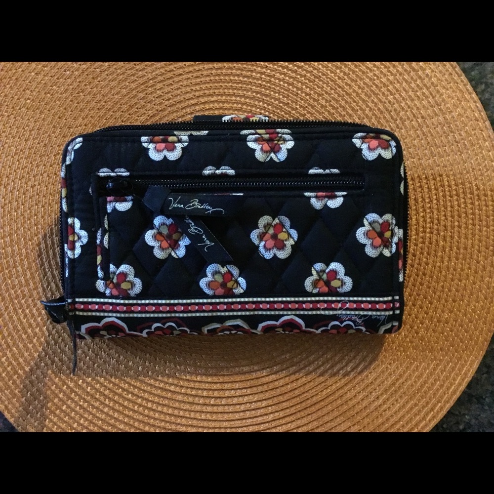 Vera Bradley black floral wallet - Picture 2 of 3